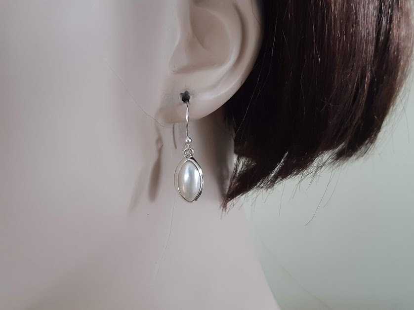 Pearl earrings; handmade, 92.5 sterling silver, freshwater pearls